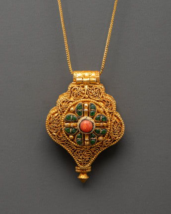 Ghau Box Locket with Buddhist Deity