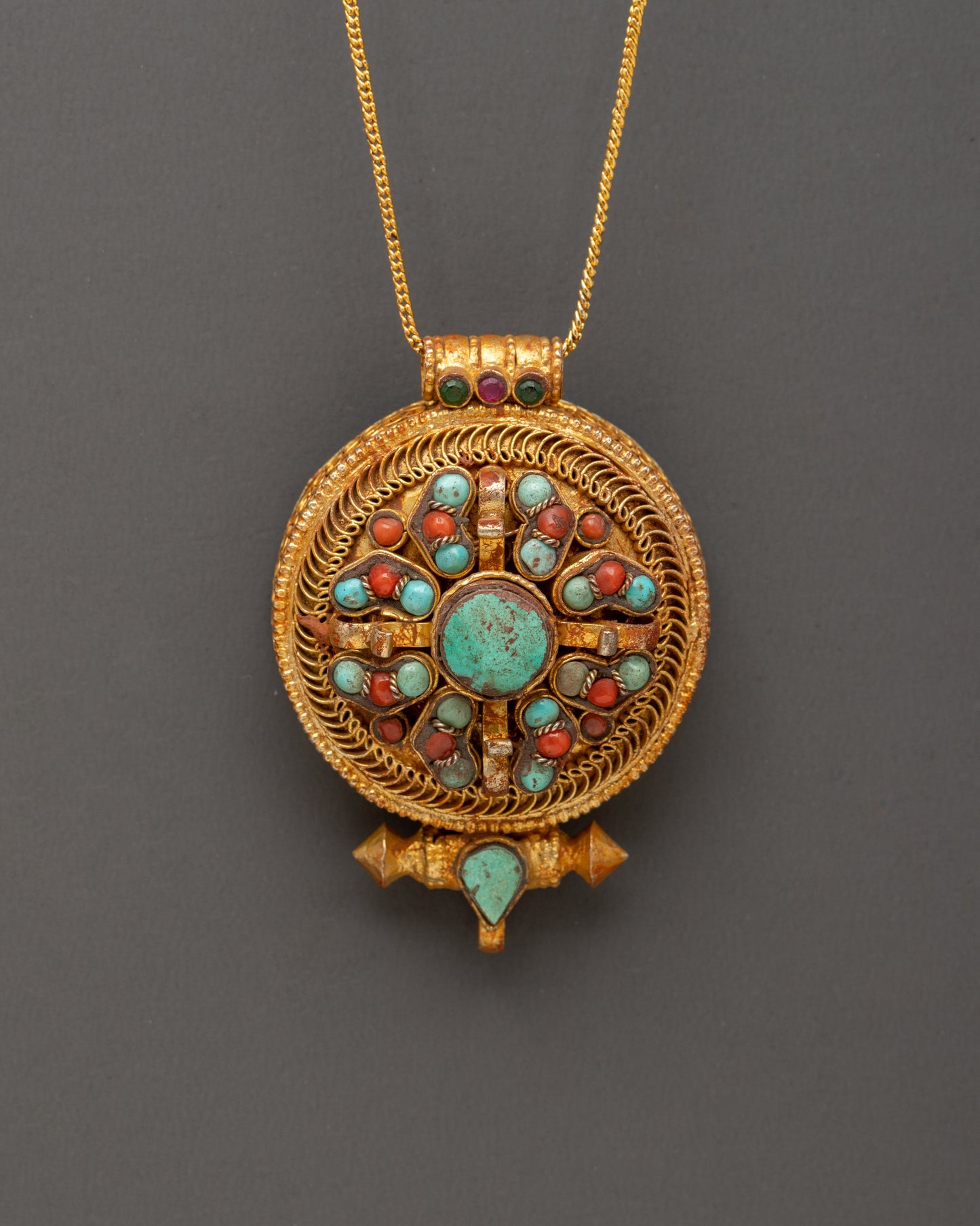 tibetan-prayer-box-ghau-pendant