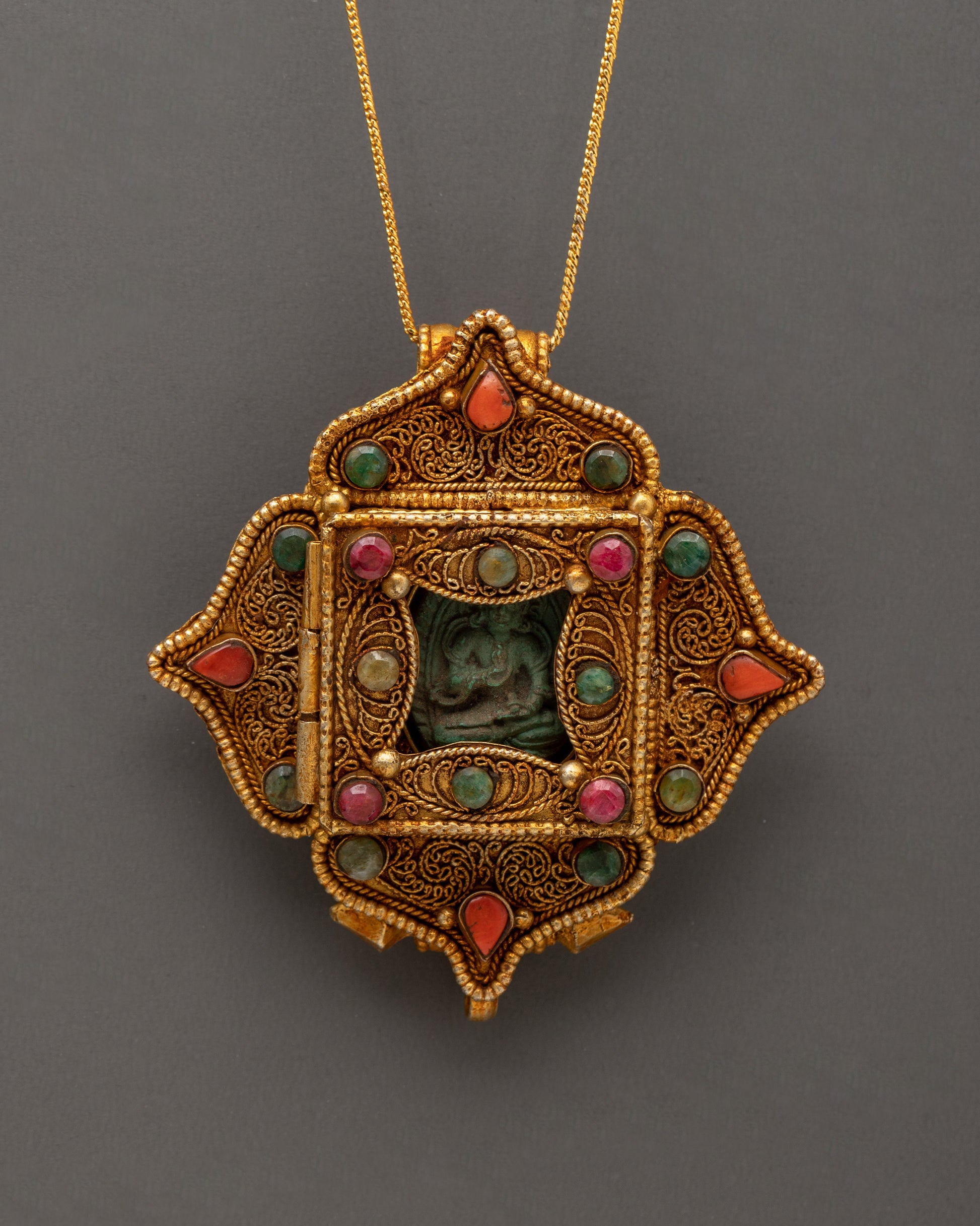 vajrasattva-ghau-box-locket