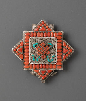 Endless Knot Ghau Box Locket