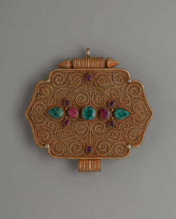 ghau-box-with-filigree-work