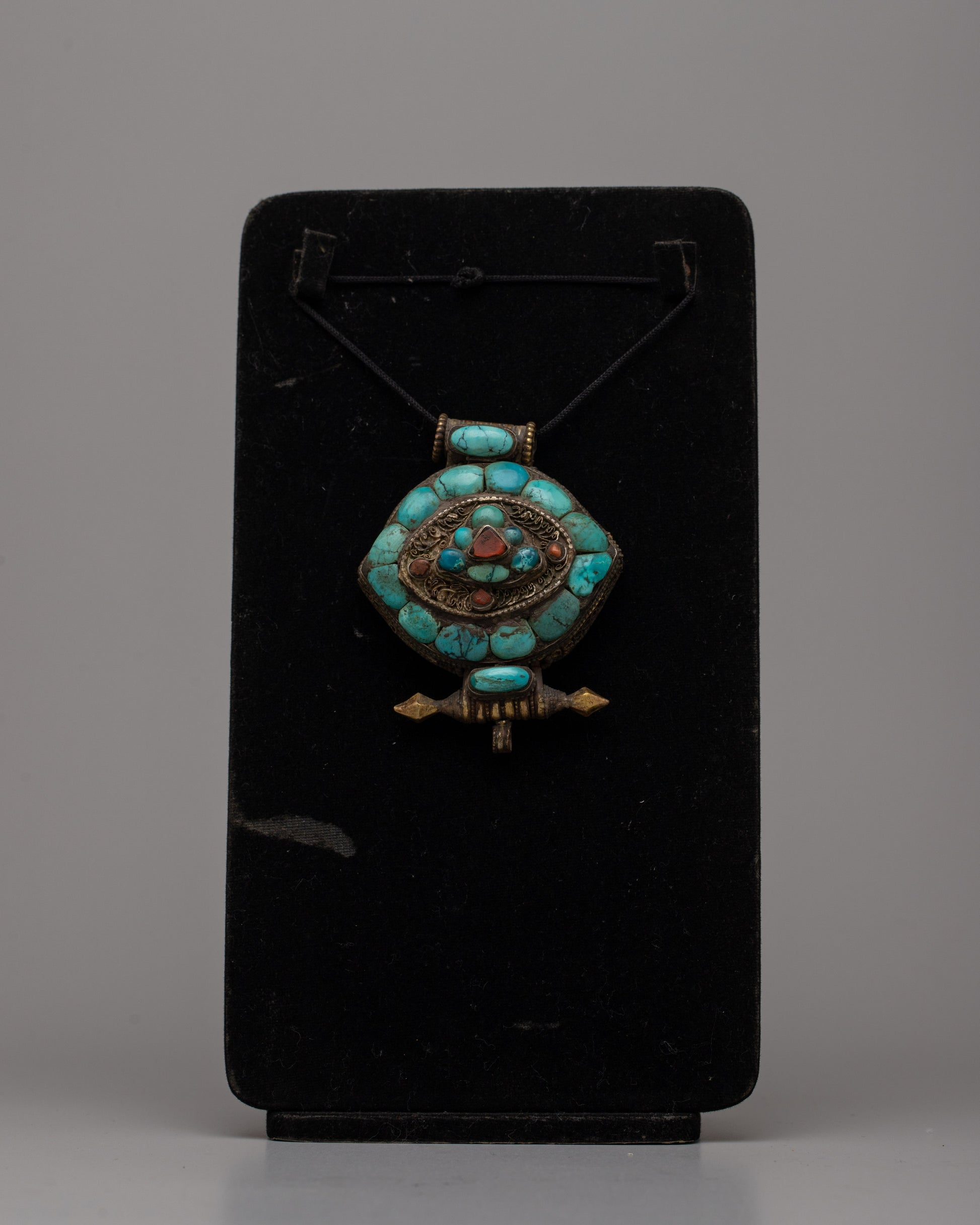 Ghau Prayer Box Amulet