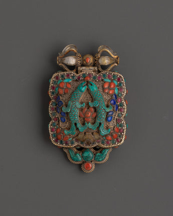 handmade-tibetan-ghau-box
