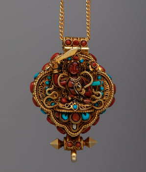 Art Deco Silver Locket Ghau