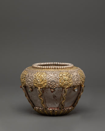 gold-plated-tibetan-golpa