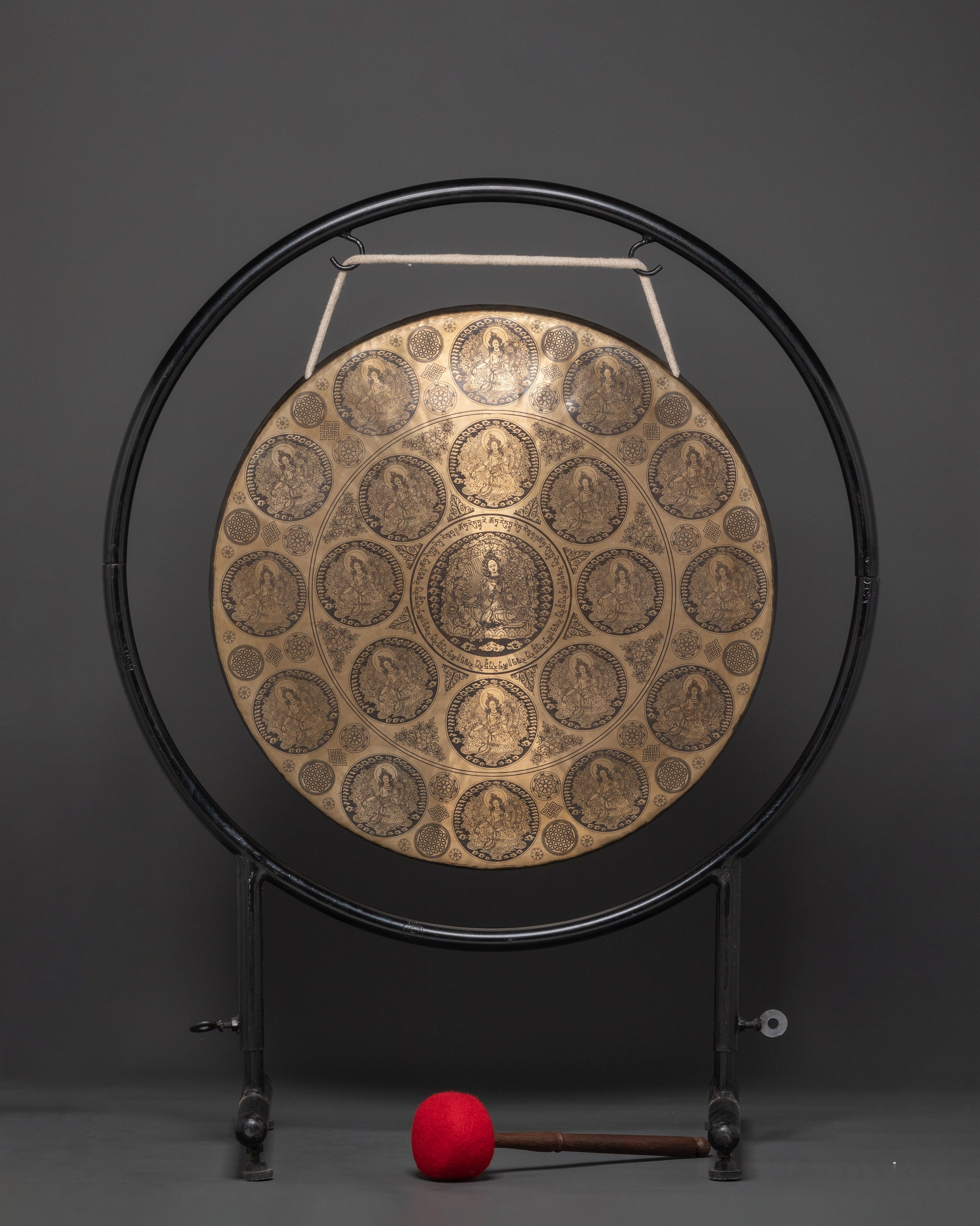 Tibetan mantra gong