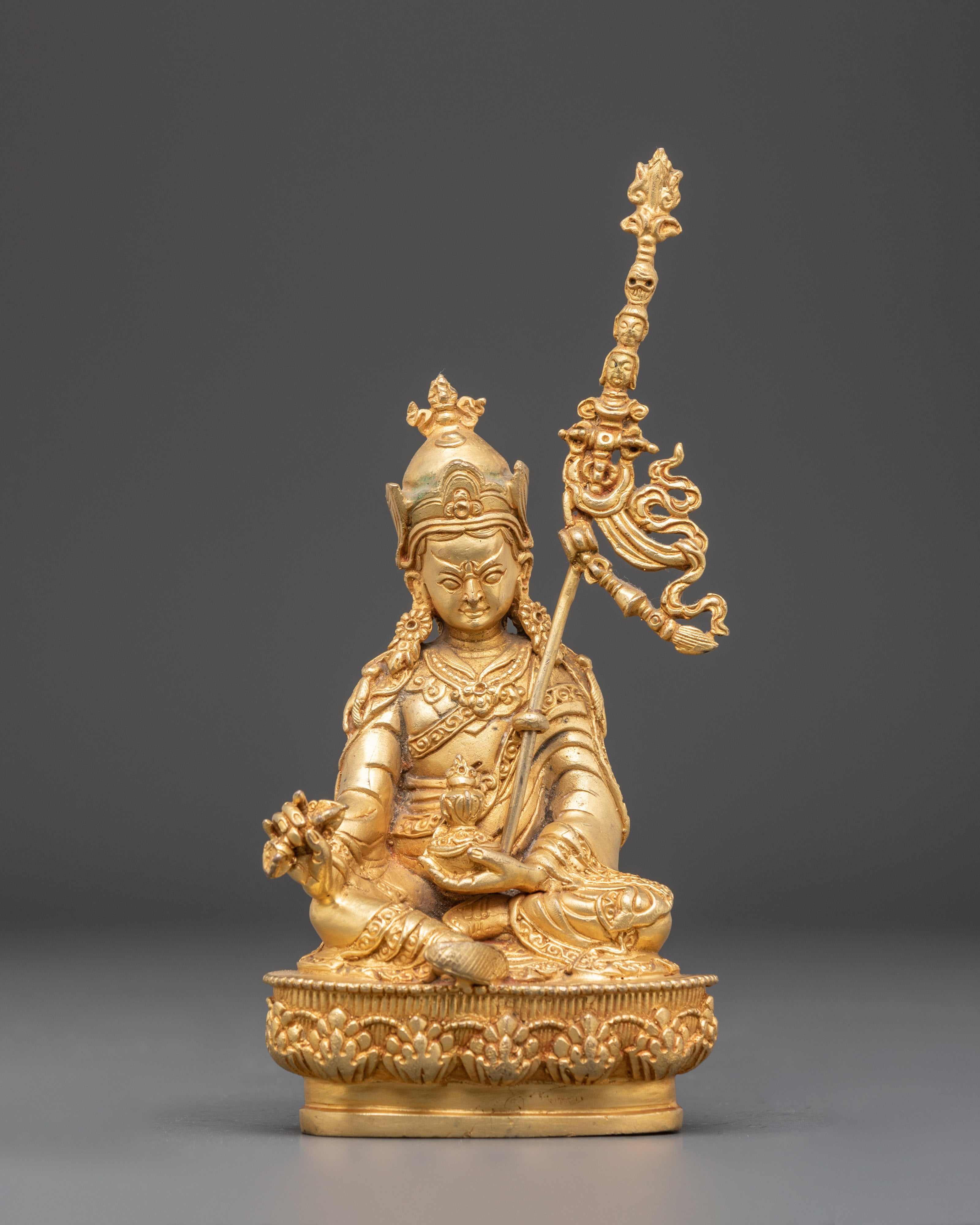 Tibetan Guru Rinpoche Figurine | Symbol of Enlightened Wisdom