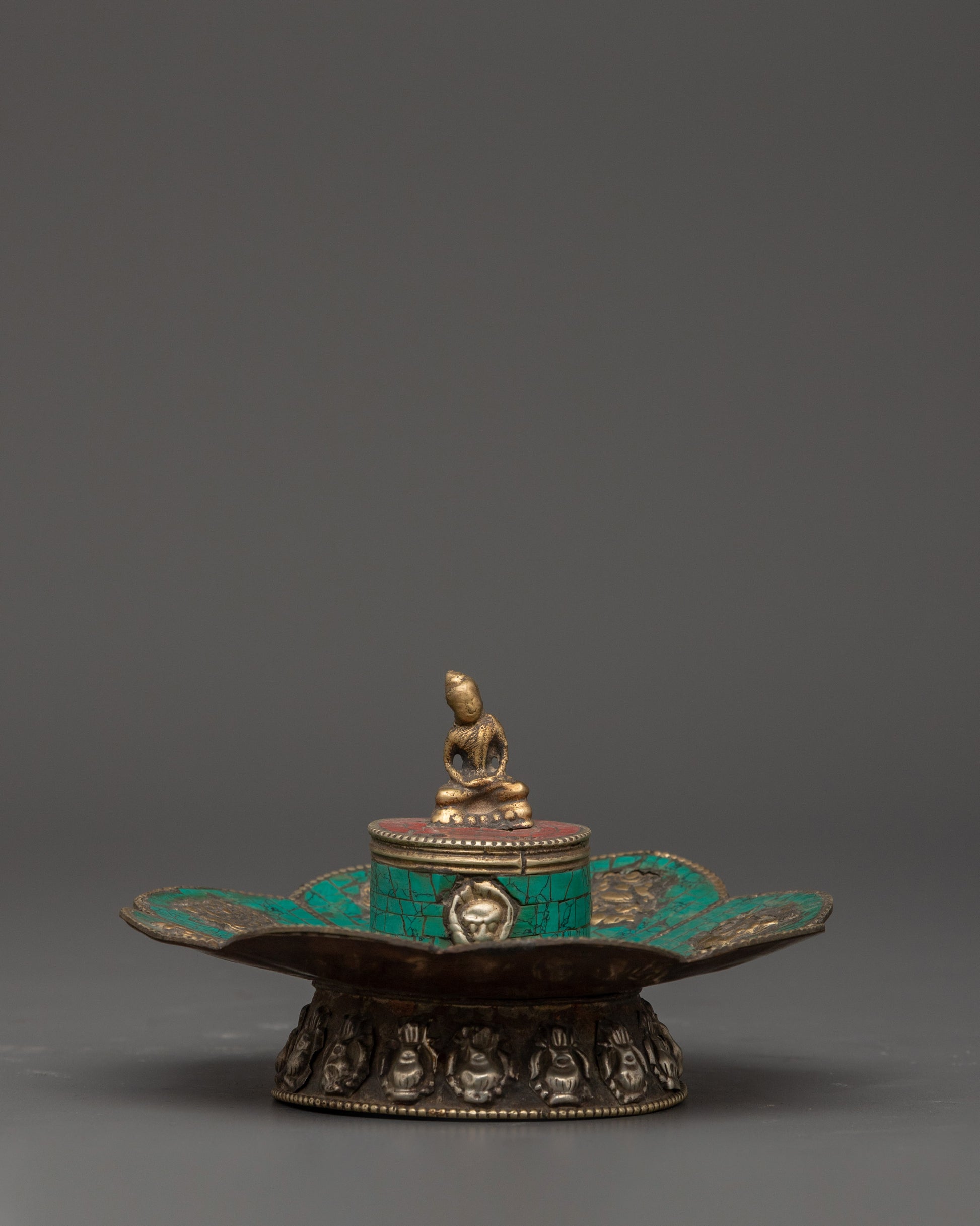 incense-holder-with-buddha-statue