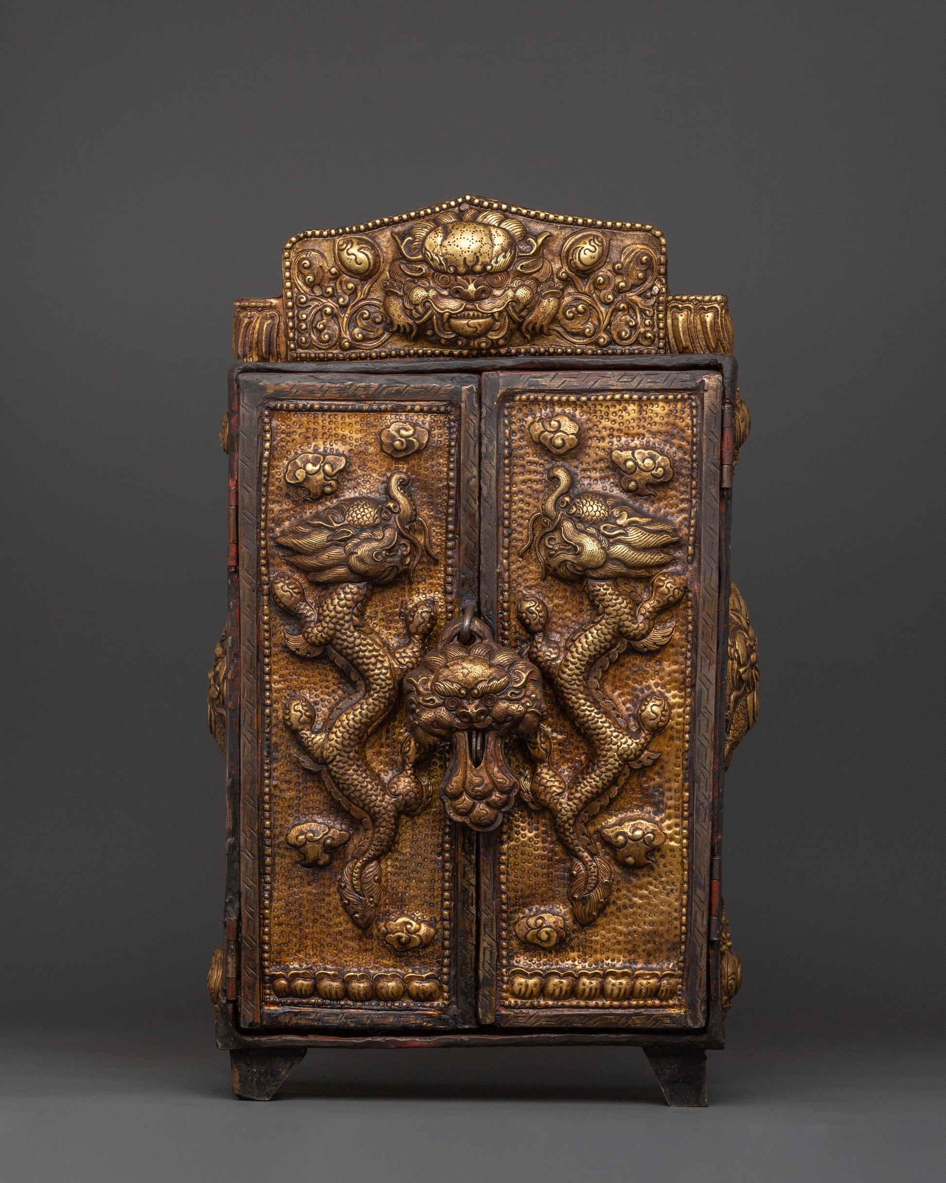 Large Tibetan Ghau Box