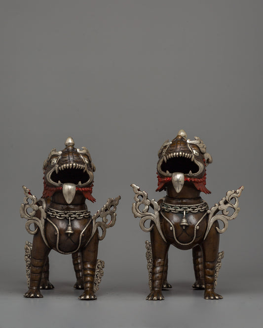 Handcrafted Lion Statue Set