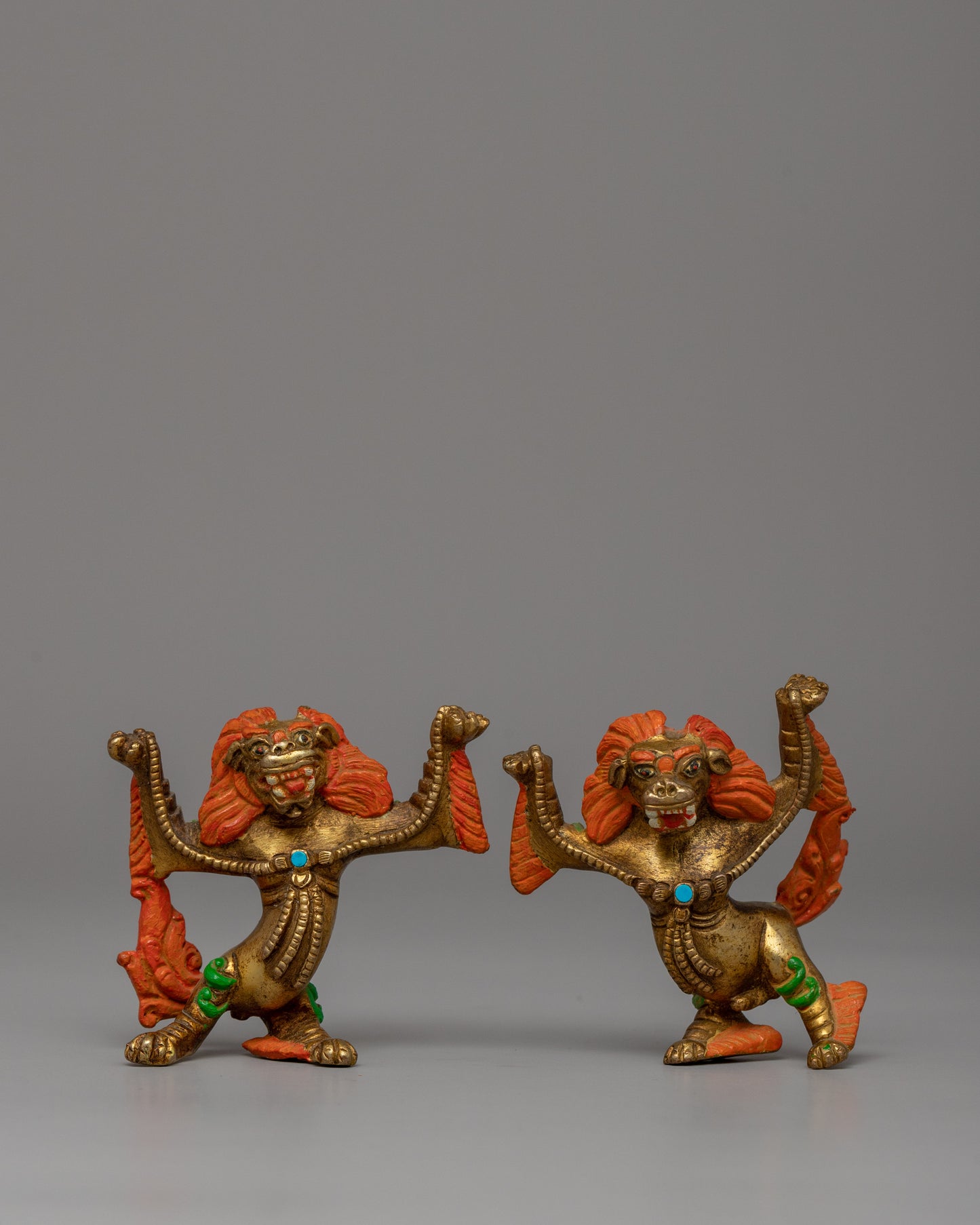 Standing Lion Statue Set