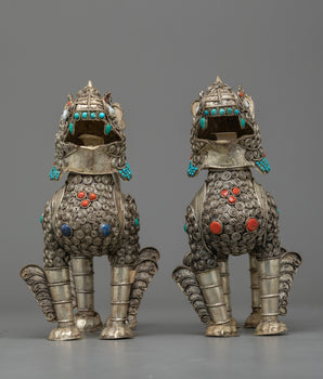 Outdoor Lion Statue Set