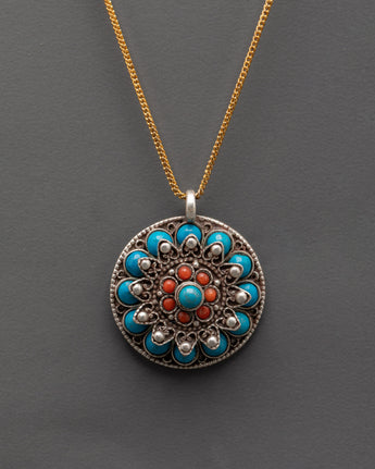 coral-turquoise-round-pendant