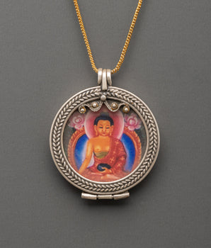 buddha-shakyamuni-locket