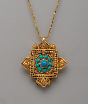 Sacred Tibetan Copper Ghau Box | Artisan-Crafted Amulet Holder for Rituals and Meditation