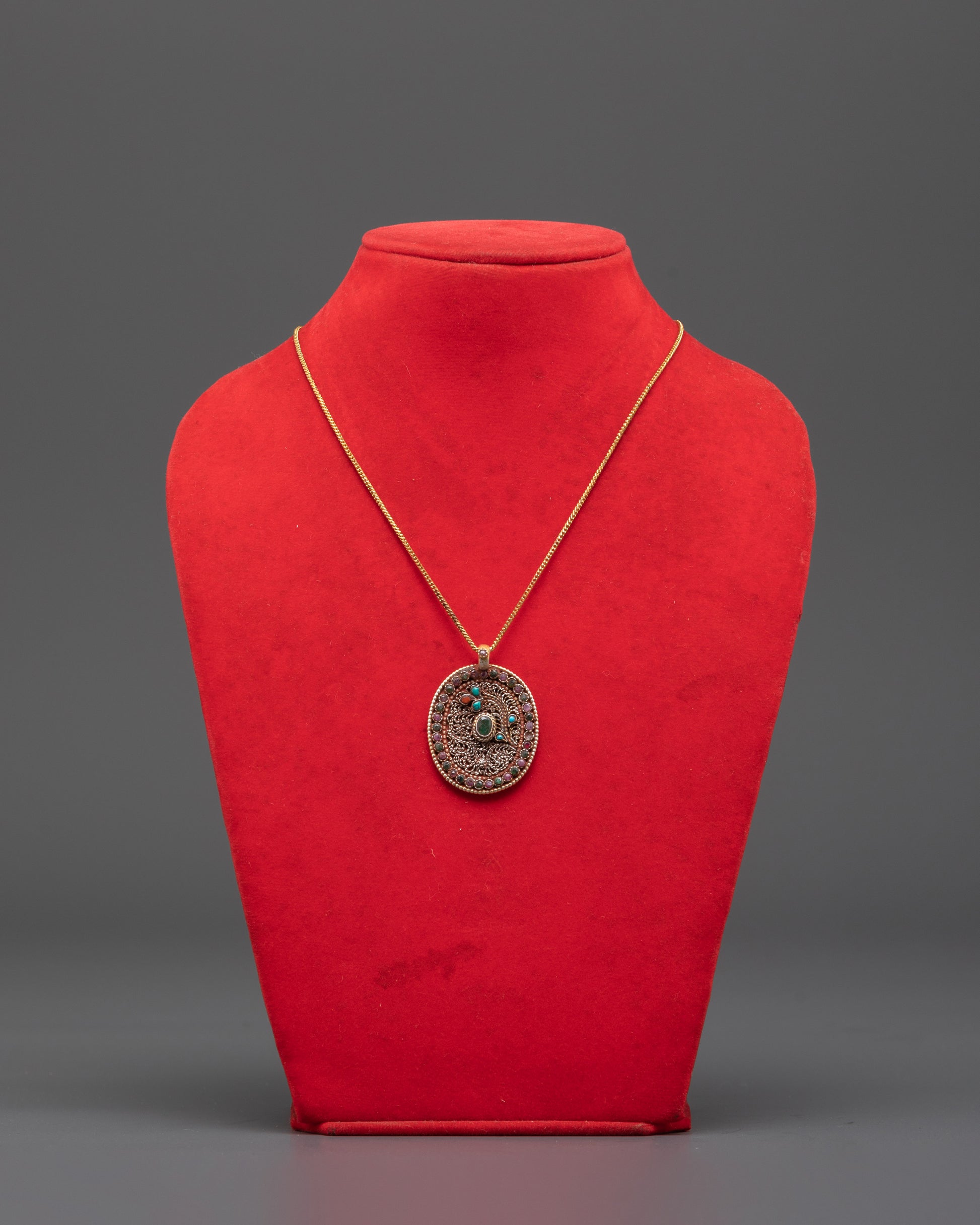 Silver Pendant with Intricate Filigree Detailing