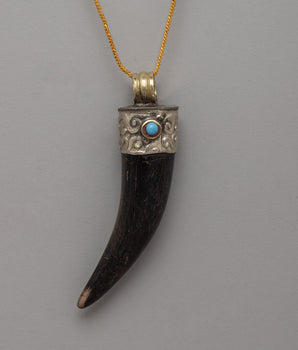  Tibetan Amulet Locket
