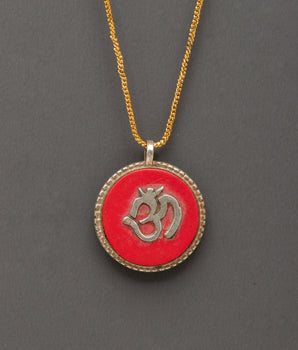 locket-with-mantra-carving