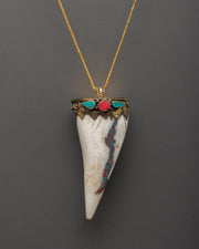 handcrafted-conch-shell-locket