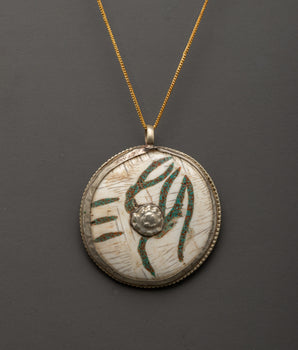 locket-with-silver-plating