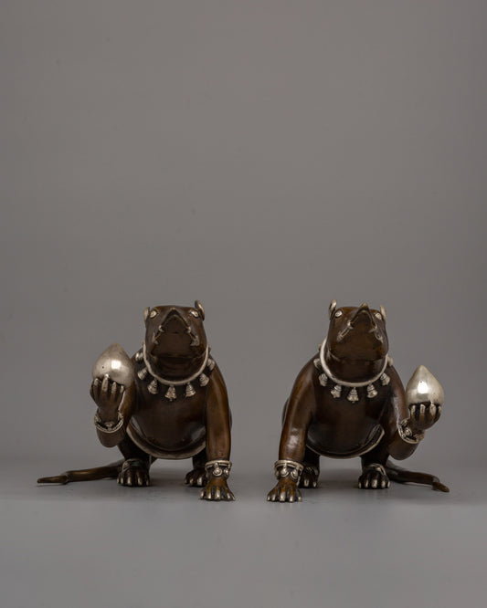 Mouse Statue Set