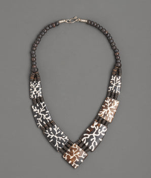 himalayan-traditional-necklace