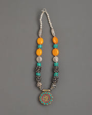 beautiful-necklace-with-sacred-om-symbol