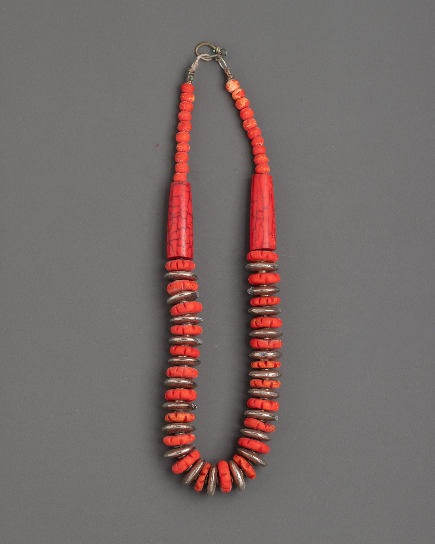 necklace-with-artificial-stone