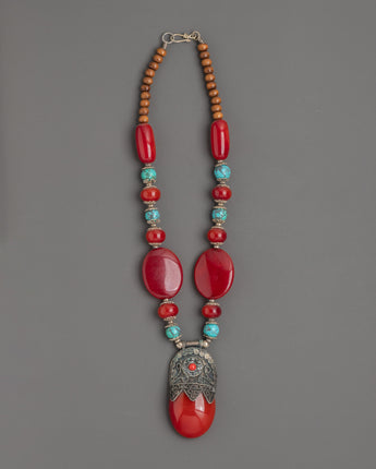 himalayan-crafted-necklace