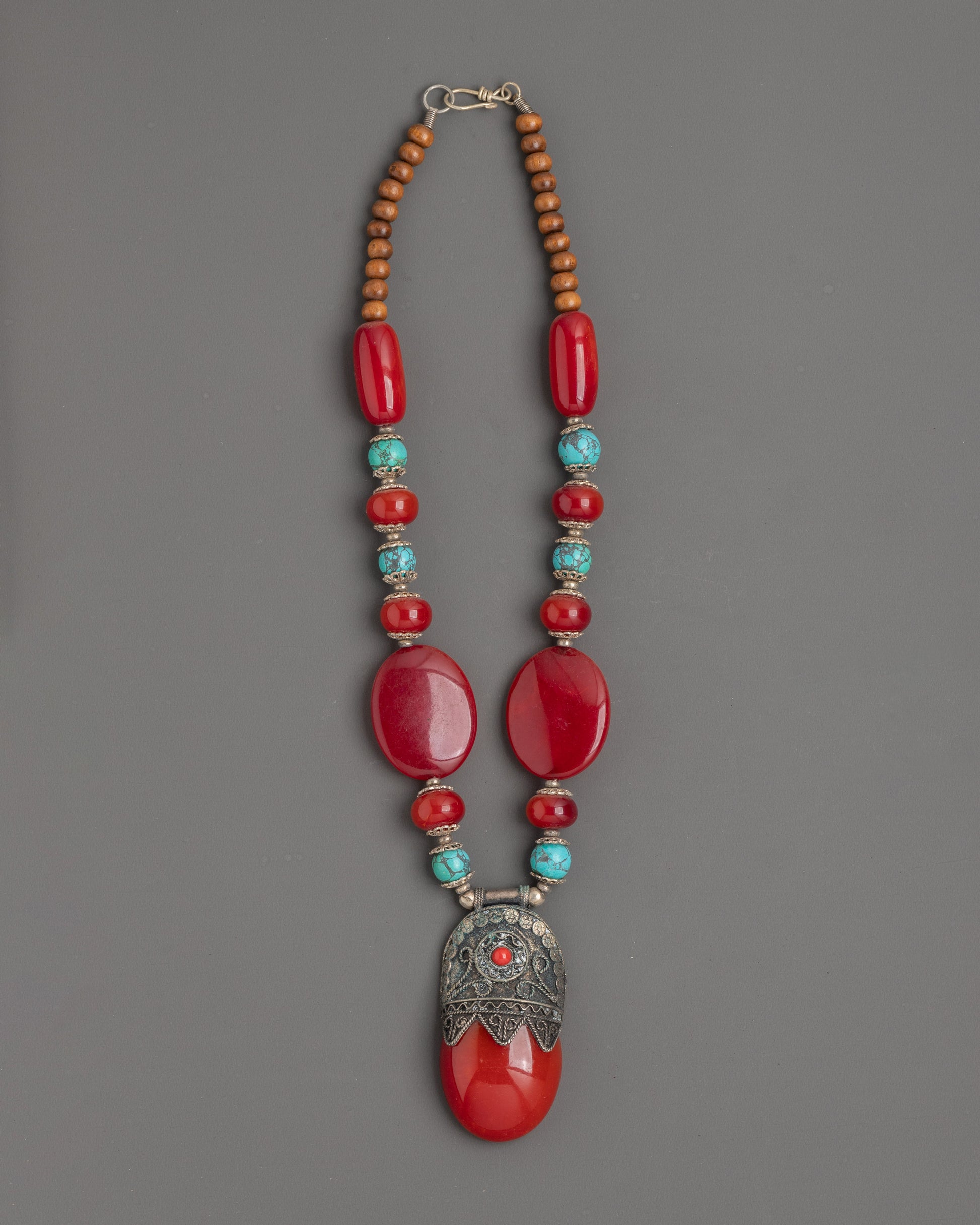 himalayan-crafted-necklace