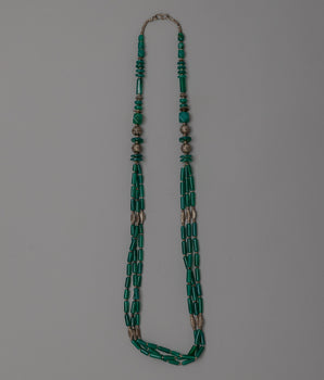 Gemstone Necklace with White Metal 