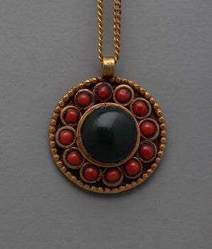 Onyx and Gold Pendant&nbsp;