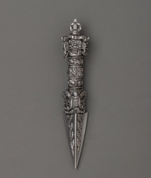 tibetan-iron-phurba-dagger
