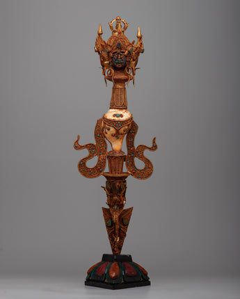 Three Sided Dagger