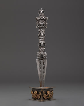 handcrafted-phurba-tibetan-dagger