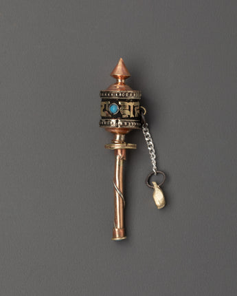 prayer-wheel-buddhist-mantra-spinner