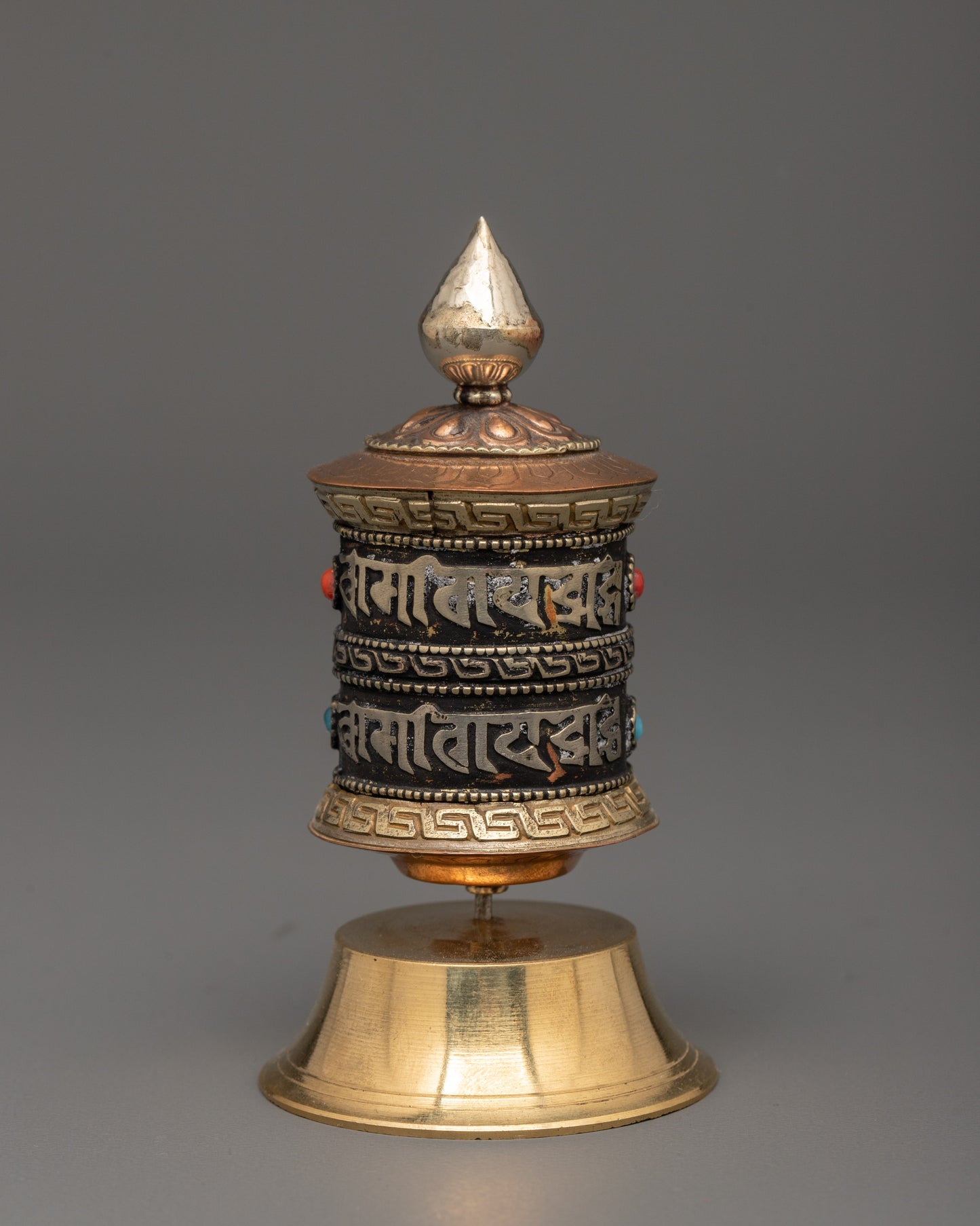 buddhist-meditation-prayer-wheel