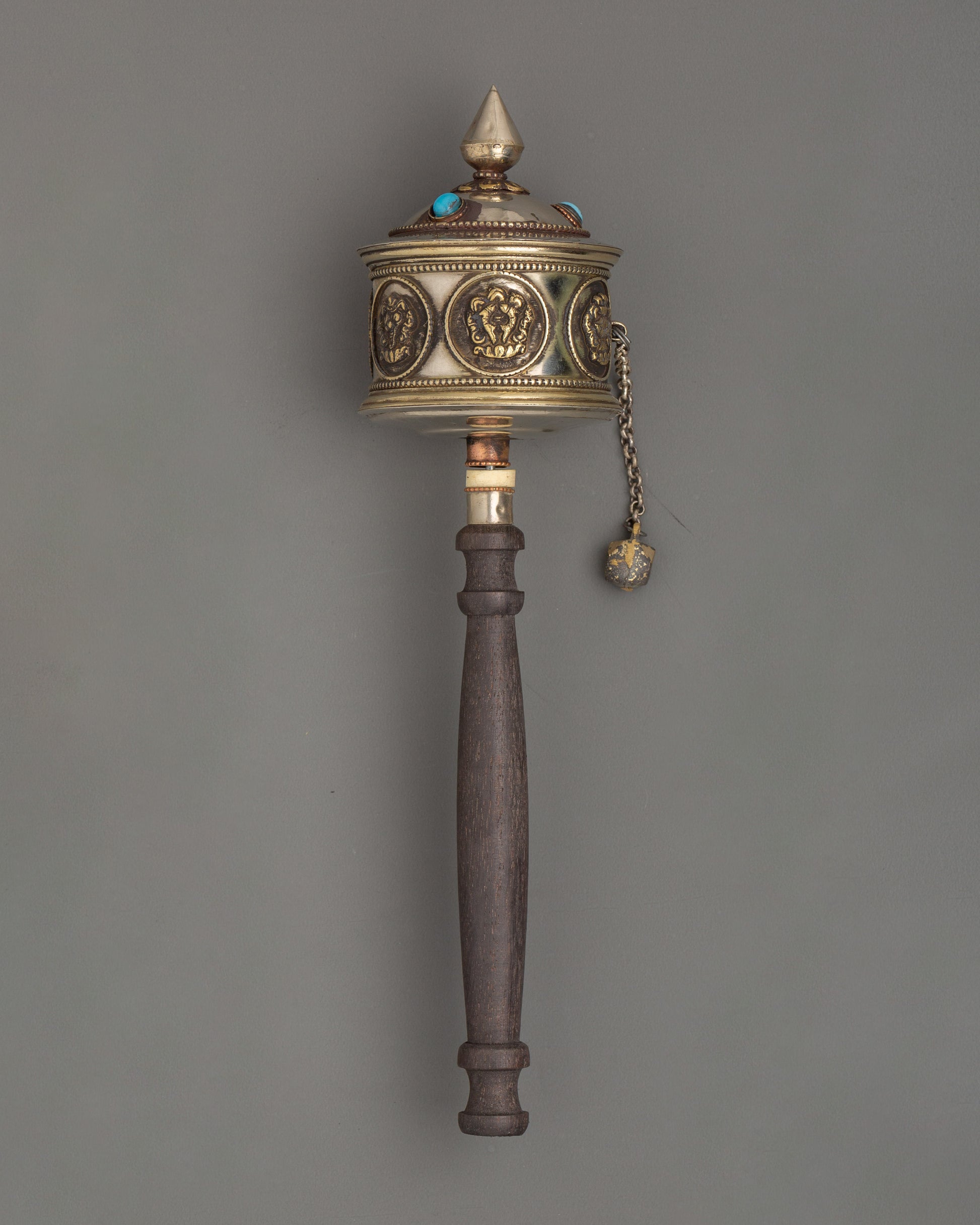 tibetan-prayer-wheel-with-auspicious-symbols
