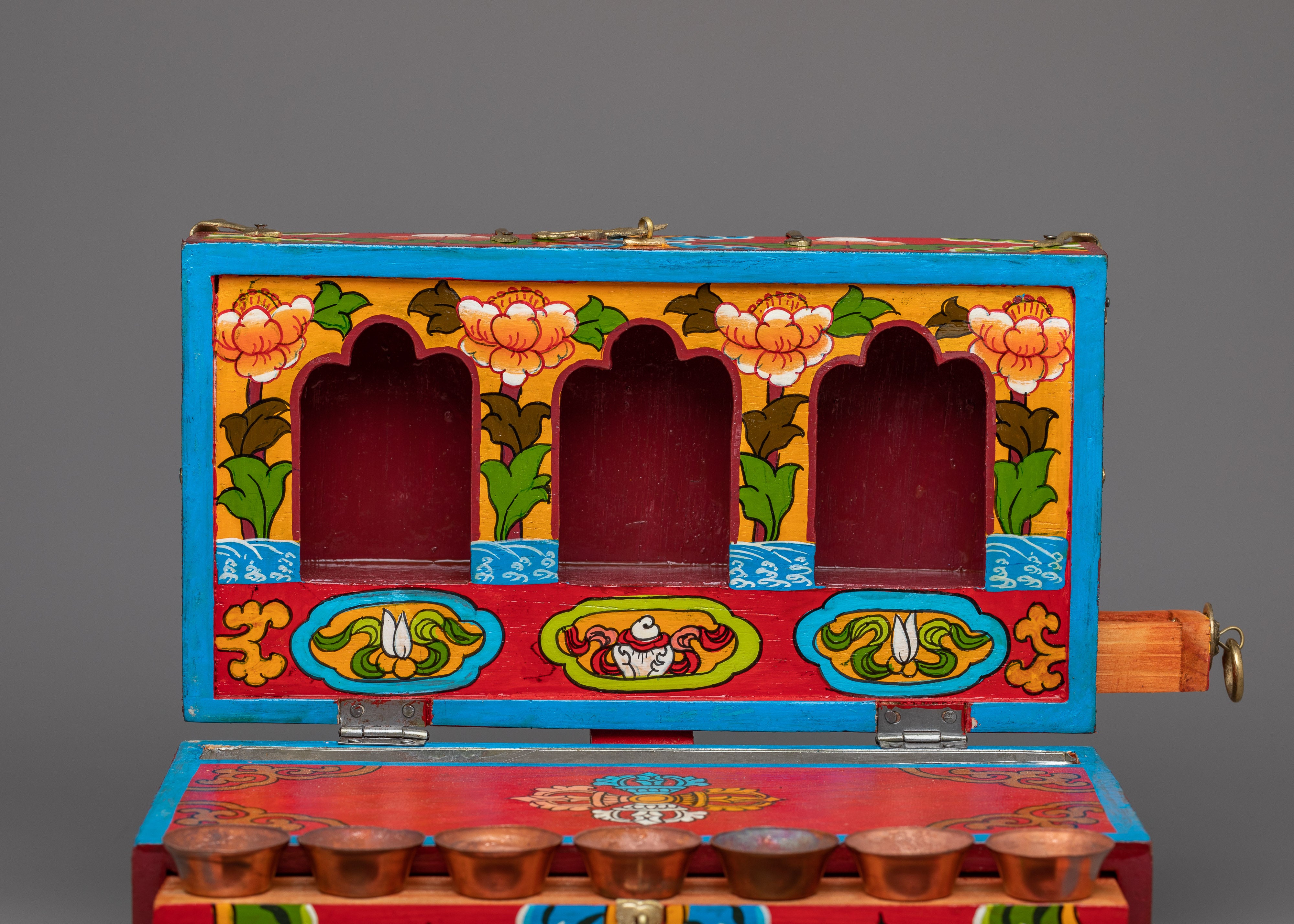 Travelling Altar Box | Buddhist Ritual Objects | Portable Meditation Box
