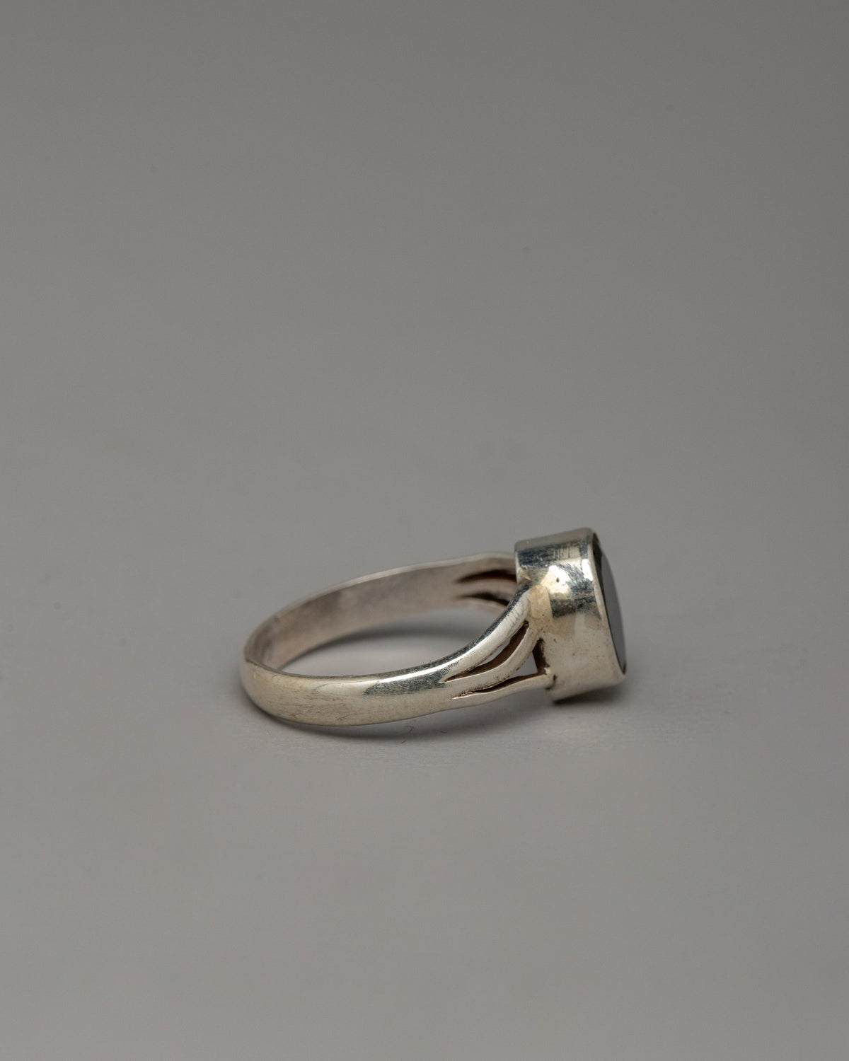 Minimal Silver Ring | Black Artificial Stone Jewelry Ring