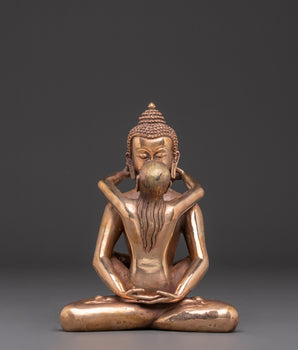 Samantha Bhadra with consort statue 