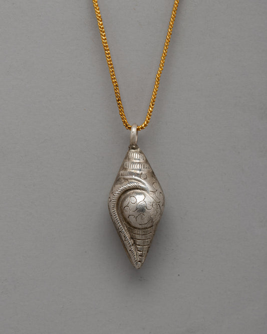 92.5% Silver Conch Pendant