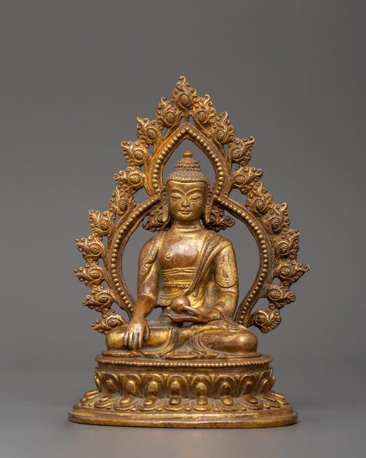 Shakyamuni Buddha with Halo