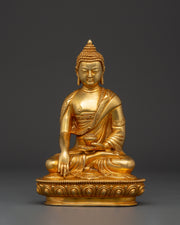 historical-buddha-shakyamuni-sculpture