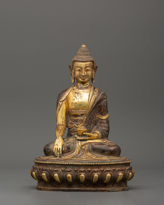 shakyamuni-buddha-in-earth-touching-mudra