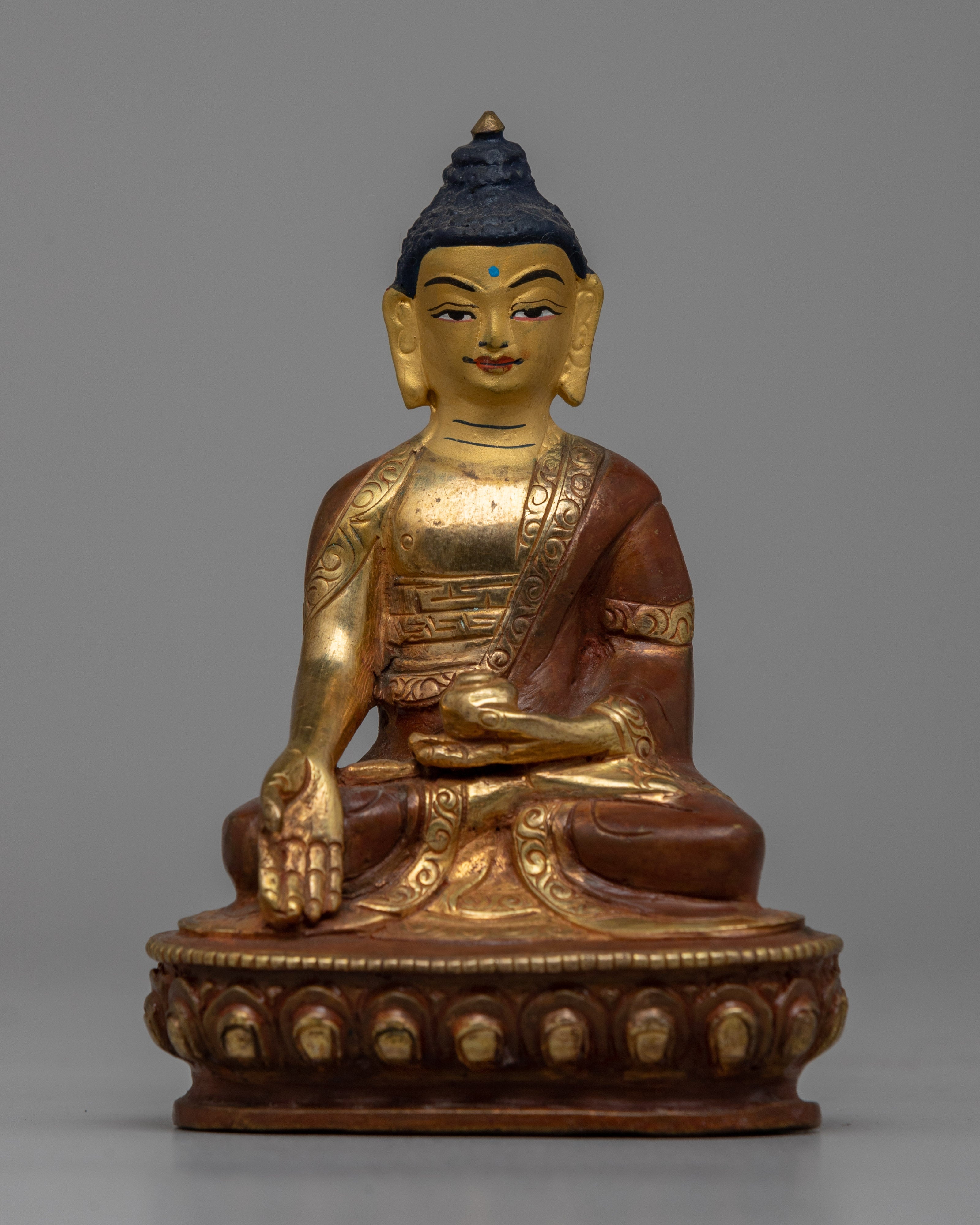 Meditative Ratnasambhava Buddha Statue