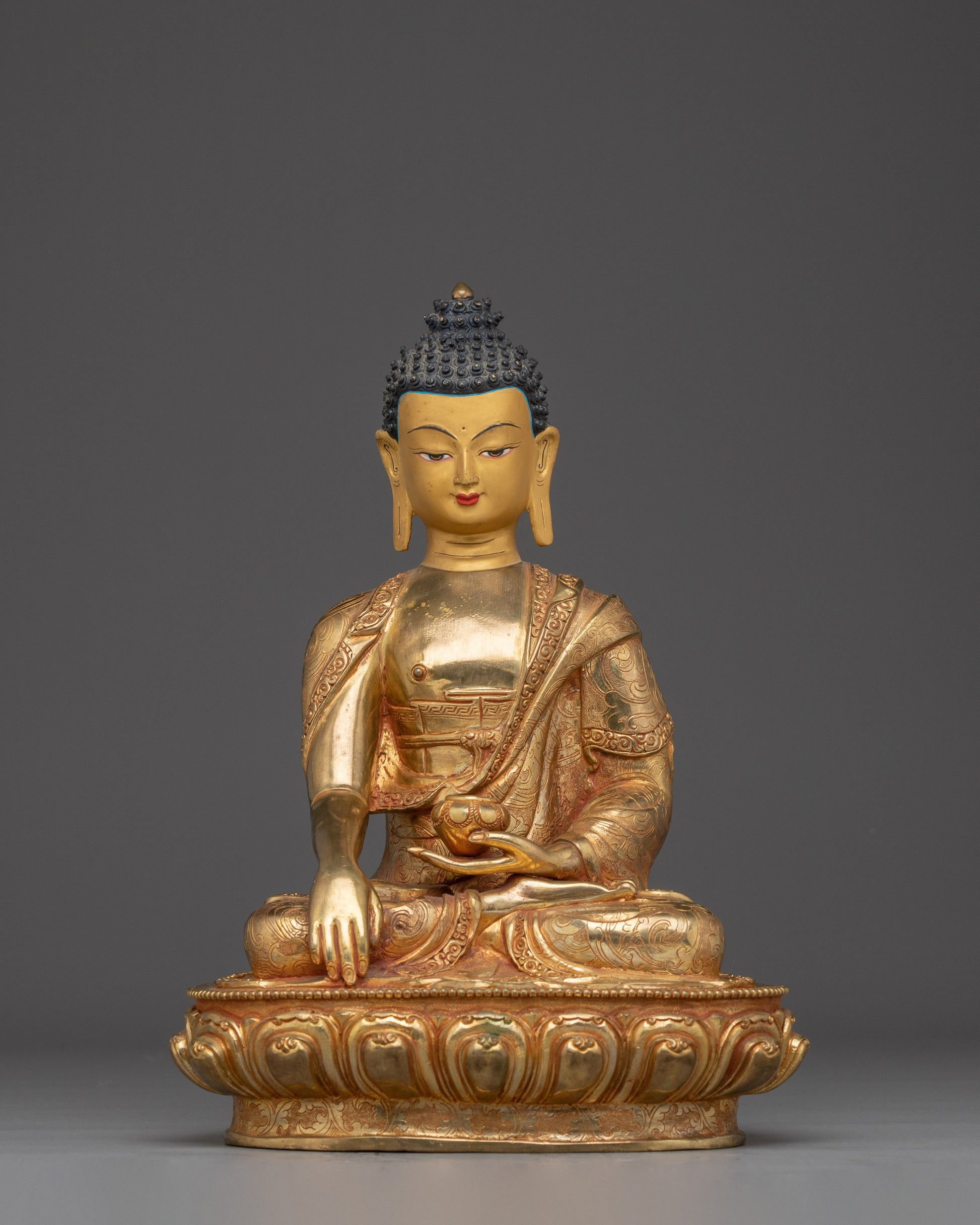 handcrafted-shakyamuni-buddha-spiritual-decor