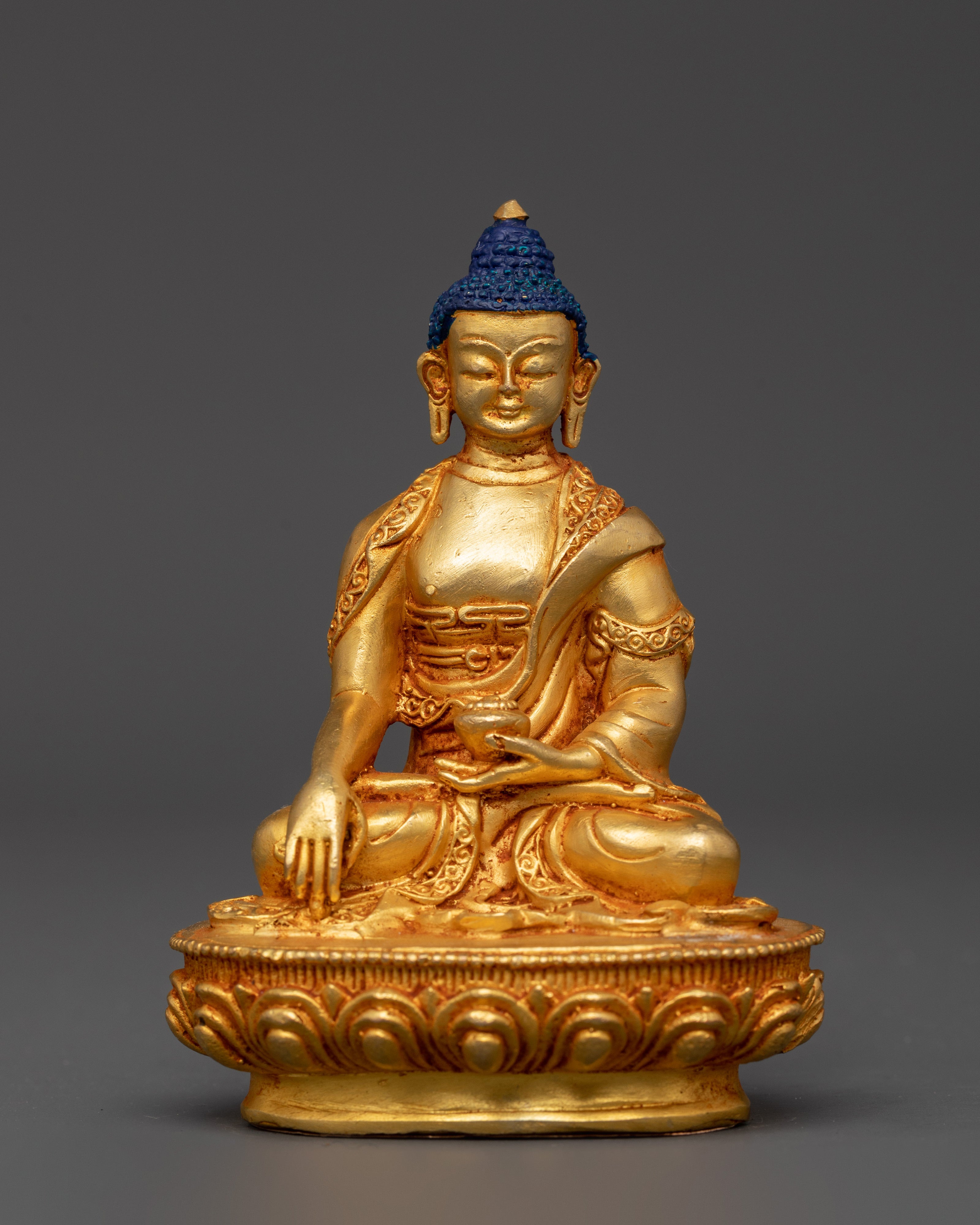 shakyamuni-buddha-statue-in-gold-plated-copper