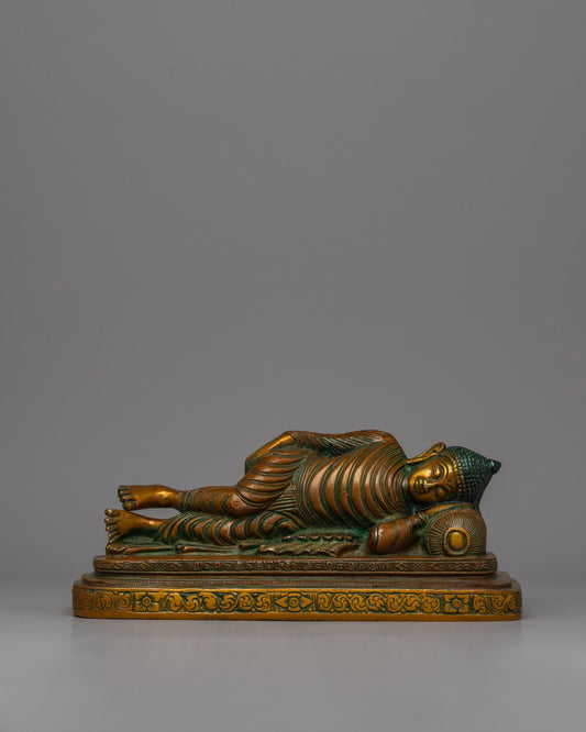 Resting Buddha Statue 