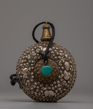 Handcrafted Silver Snuff Bottle 